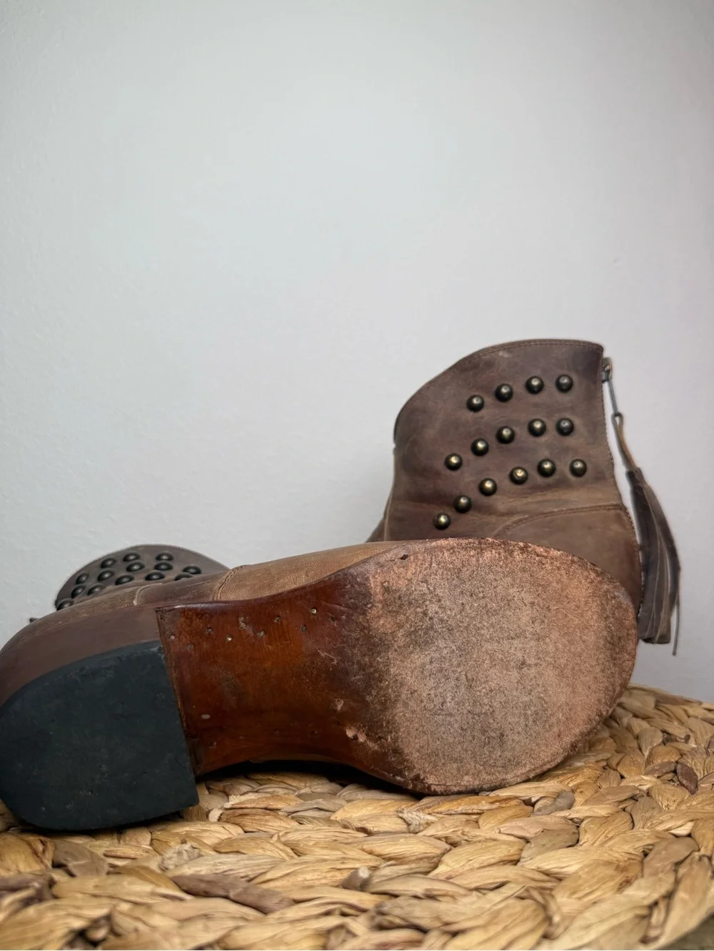 Shyanne Boots Western Studded Grommets Tassel Zip Ankle Brown leather Cowgirl